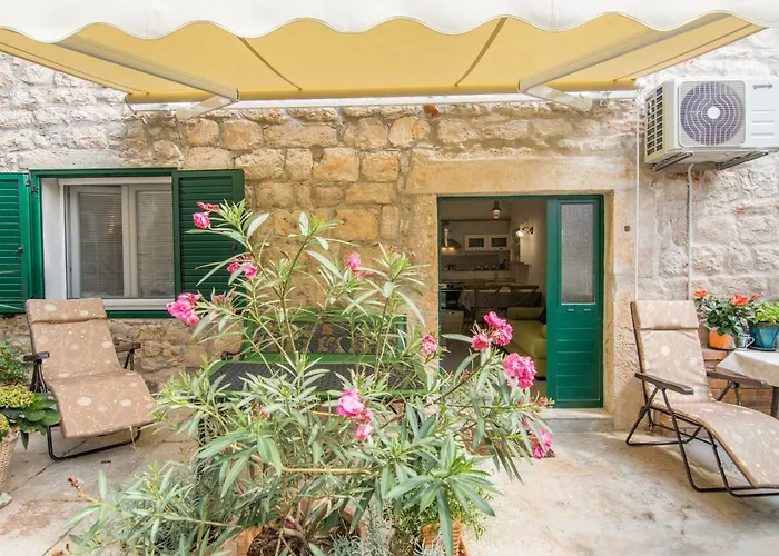 Apartment Mileta Sali