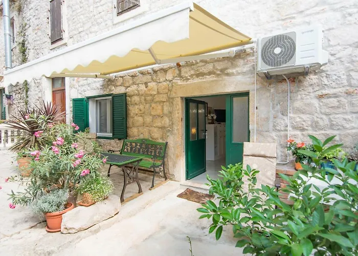 Apartment Mileta Sali
