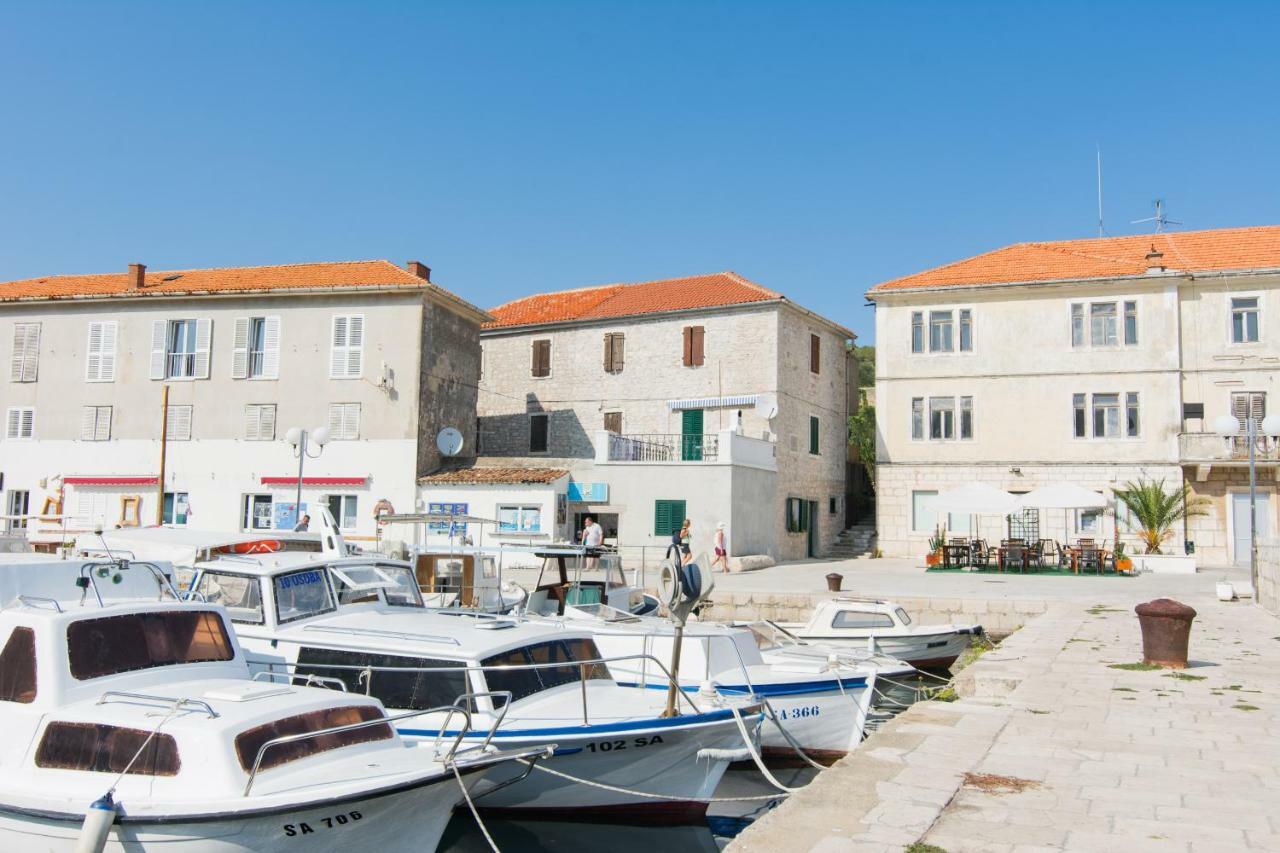 Mileta Apartment Sali
